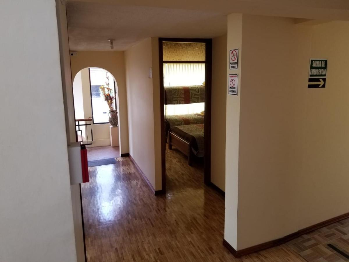 Hostal El Confort Quito Norte Exterior photo