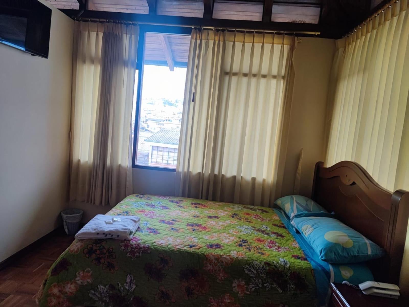 Hostal El Confort Quito Norte Exterior photo